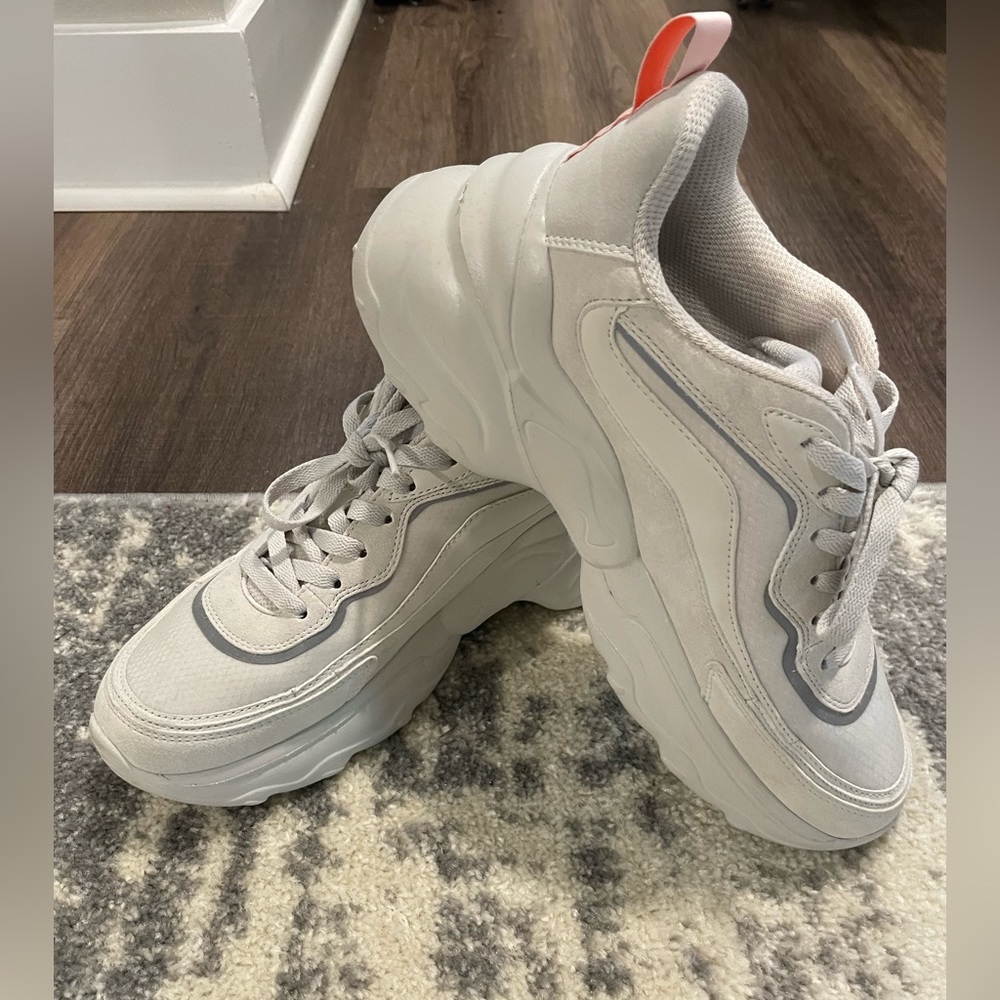 Zara Platform Sneakers - Picture 2 of 7